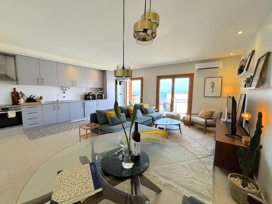 Nazare Boutique W Sea View And Private Rooftop Terace Bagian luar foto