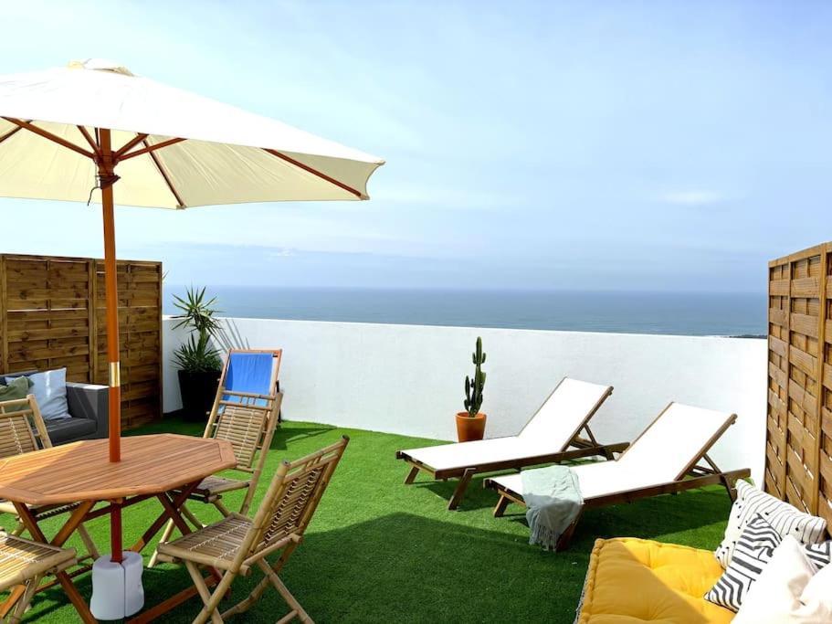 Nazare Boutique W Sea View And Private Rooftop Terace Bagian luar foto